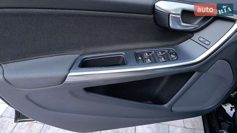 Универсал Volvo V60 2011 в Стрые