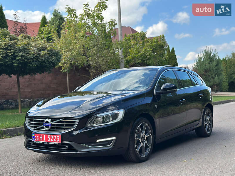 Універсал Volvo V60 2015 в Рівному