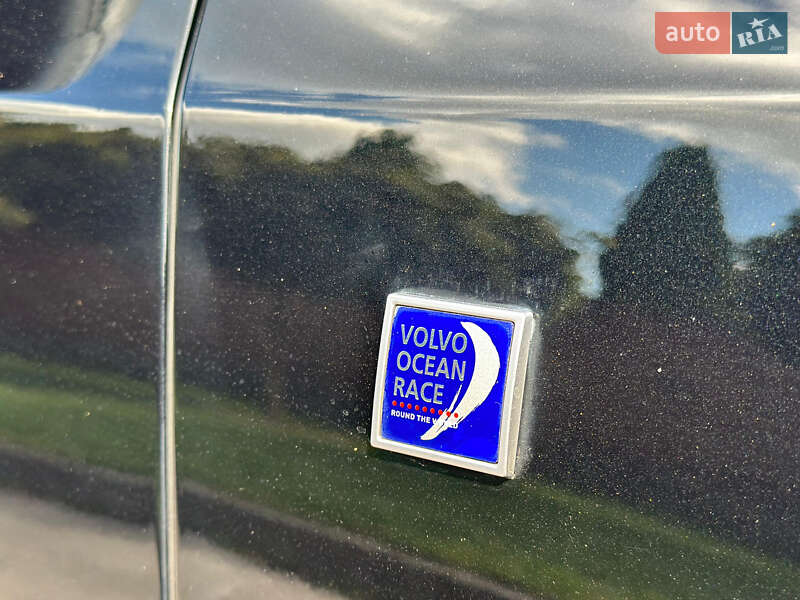 Універсал Volvo V60 2015 в Рівному