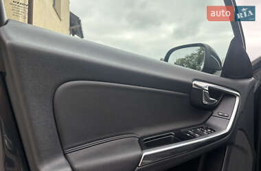 Універсал Volvo V60 2013 в 