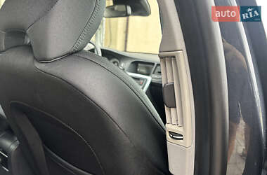 Універсал Volvo V60 2013 в 