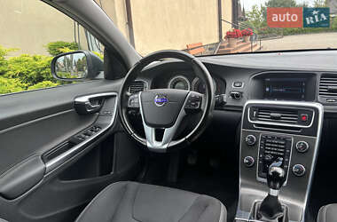 Універсал Volvo V60 2013 в 