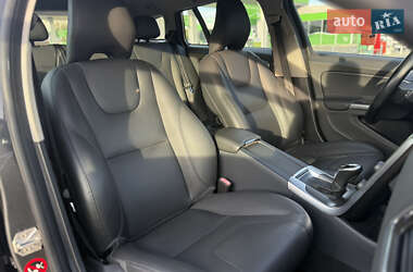 Універсал Volvo V60 2014 в 