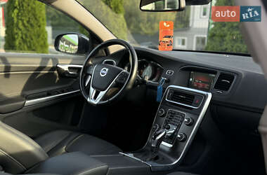 Універсал Volvo V60 2014 в 