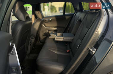 Універсал Volvo V60 2014 в 