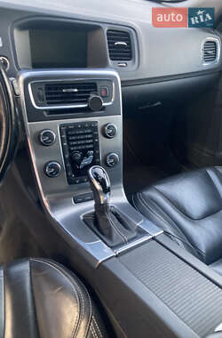 Універсал Volvo V60 2013 в 