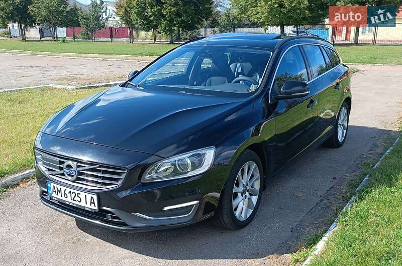 Универсал Volvo V60 2014 в Житомире