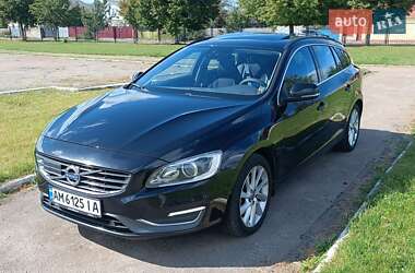 Универсал Volvo V60 2014 в 