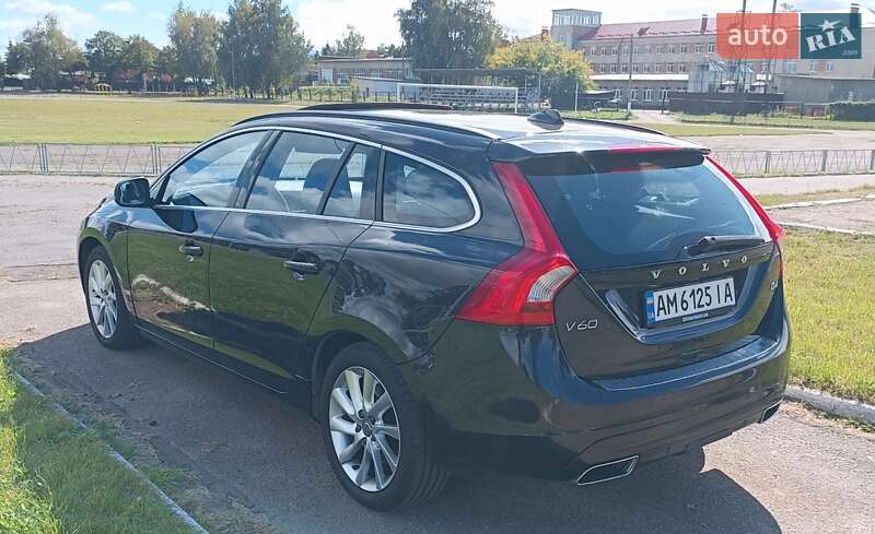 Универсал Volvo V60 2014 в Житомире