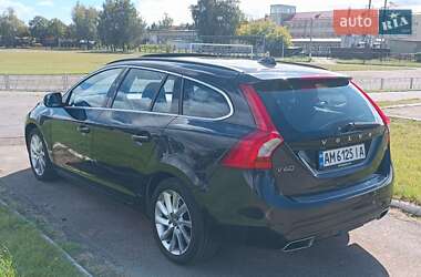 Универсал Volvo V60 2014 в 