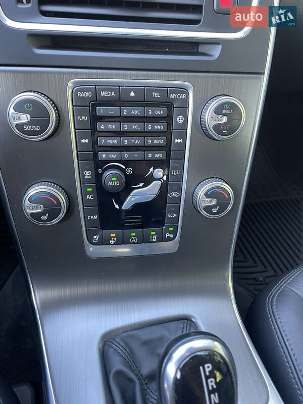 Универсал Volvo V60 2014 в Тернополе