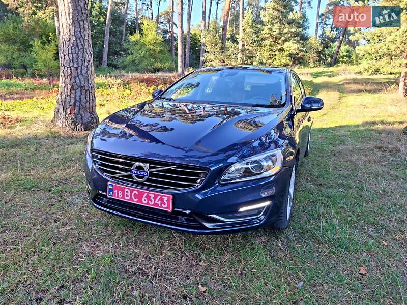 Универсал Volvo V60 2014 в Ровно