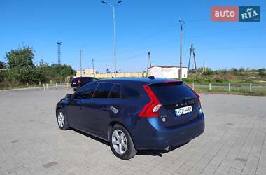 Универсал Volvo V60 2014 в 