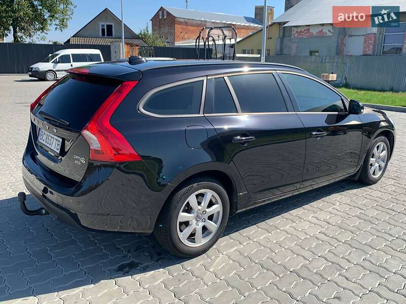 Универсал Volvo V60 2011 в Дрогобыче
