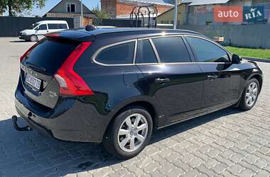 Универсал Volvo V60 2011 в 