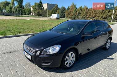 Универсал Volvo V60 2011 в 
