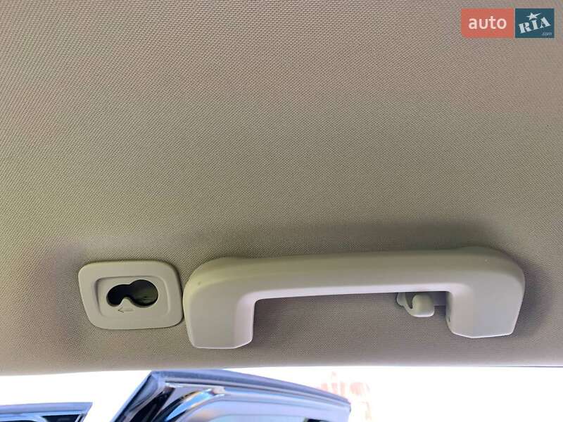 Универсал Volvo V60 2011 в Дрогобыче