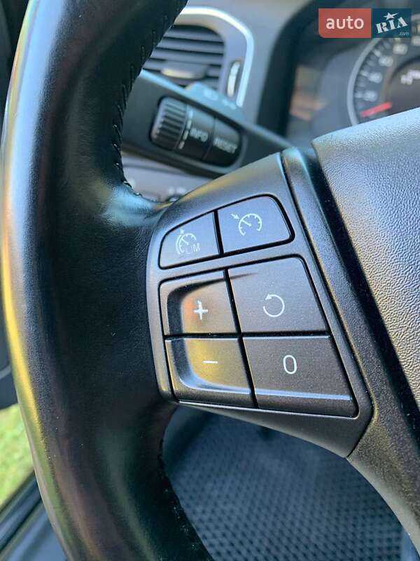 Универсал Volvo V60 2011 в Дрогобыче