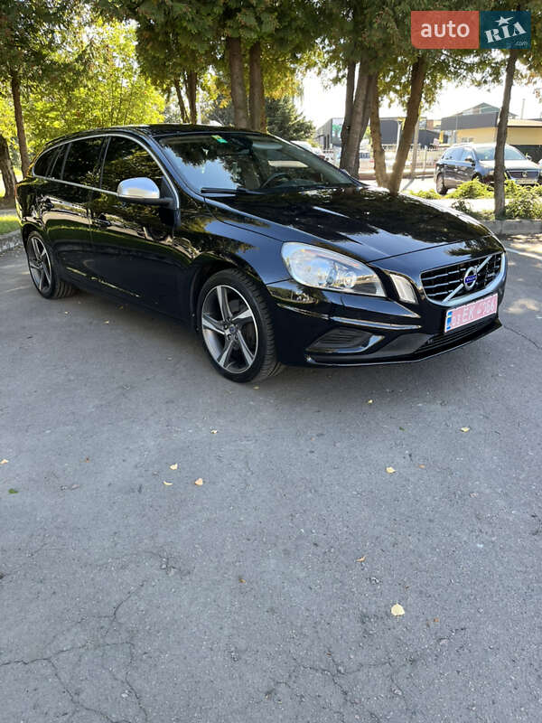 Универсал Volvo V60 2011 в Луцке