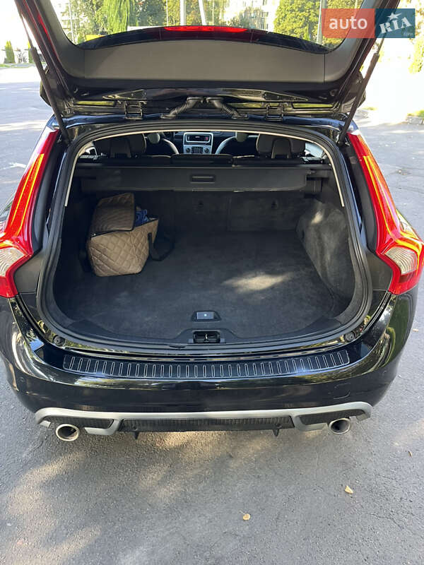 Универсал Volvo V60 2011 в Луцке