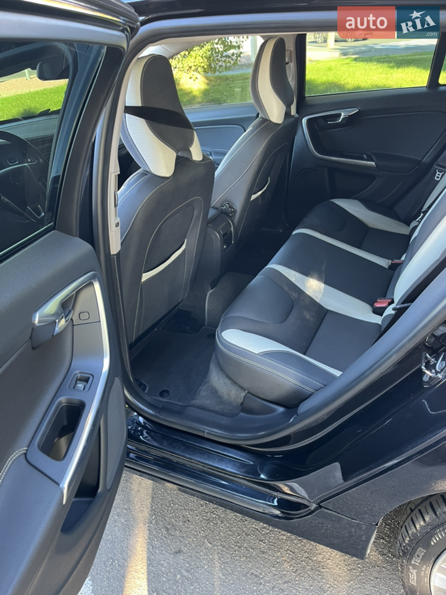 2011 Volvo V60 - мініатюра 29