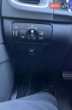 Универсал Volvo V60 2011 в 