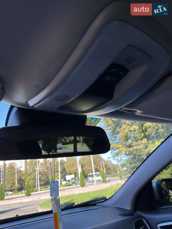 Универсал Volvo V60 2011 в Луцке