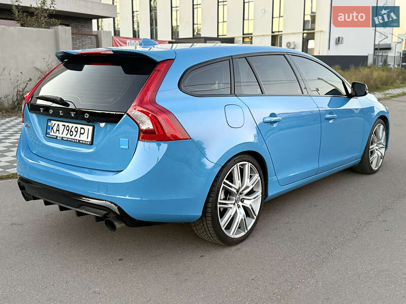 Универсал Volvo V60 2016 в Киеве фото 10 Универсал Volvo V60 2016 в Киеве