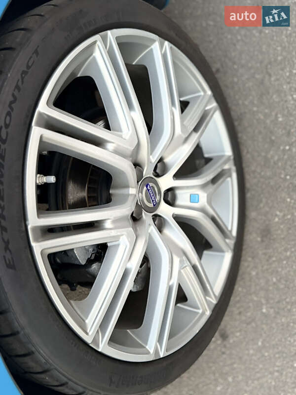 Универсал Volvo V60 2016 в Киеве фото 25 Универсал Volvo V60 2016 в Киеве