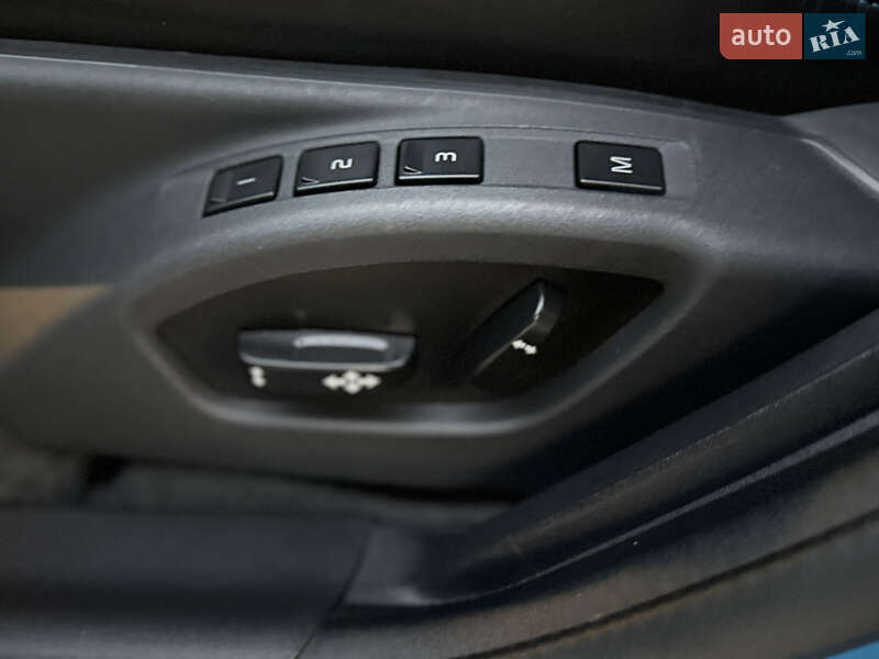 Универсал Volvo V60 2016 в Киеве фото 32 Универсал Volvo V60 2016 в Киеве