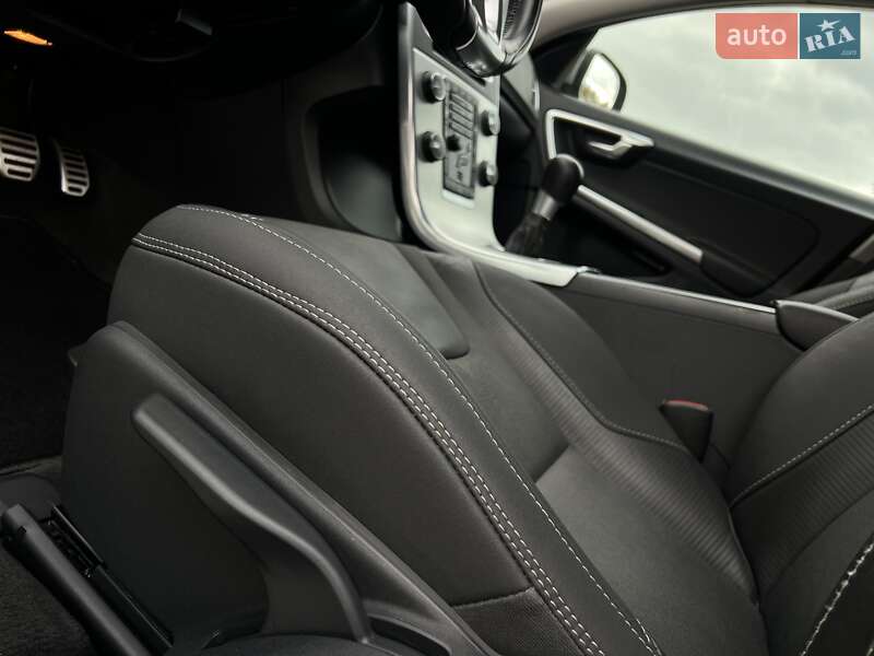 Универсал Volvo V60 2012 в Стрые
