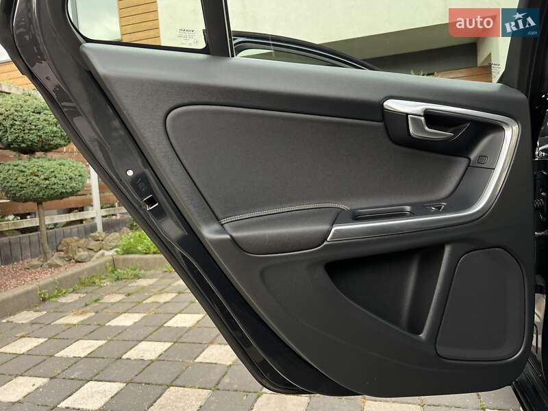 Универсал Volvo V60 2012 в Стрые