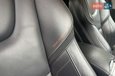 Универсал Volvo V60 2014 в 
