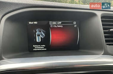 Универсал Volvo V60 2014 в 