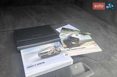 Универсал Volvo V60 2012 в 