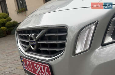 Универсал Volvo V60 2012 в 