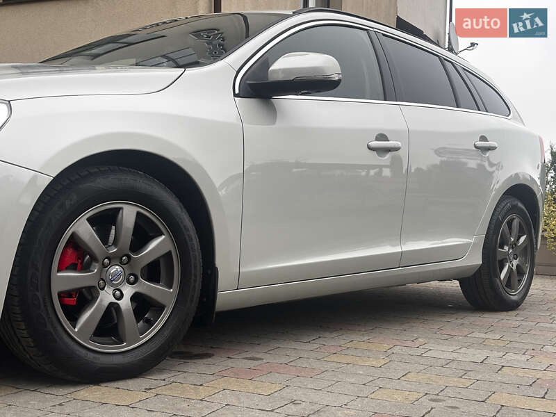 Универсал Volvo V60 2012 в Стрые