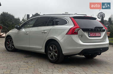 Универсал Volvo V60 2012 в 
