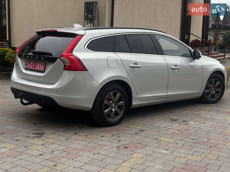 Универсал Volvo V60 2012 в Стрые