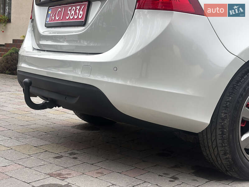 Универсал Volvo V60 2012 в Стрые