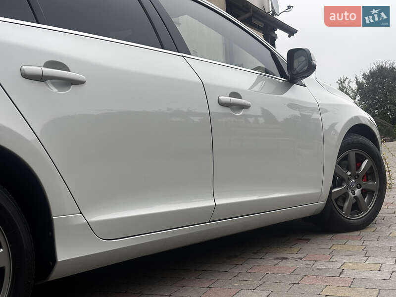 Универсал Volvo V60 2012 в Стрые
