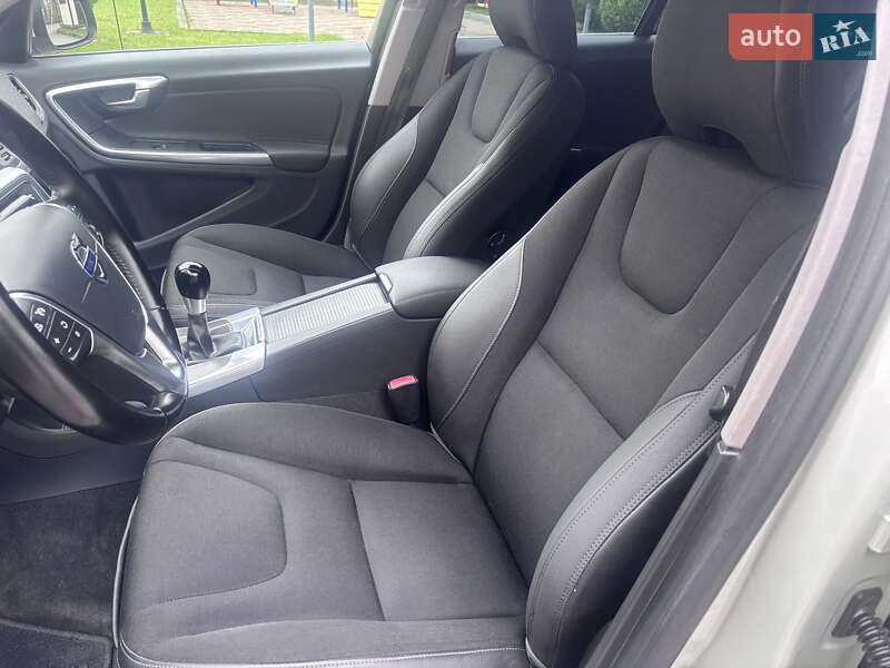 Универсал Volvo V60 2012 в Стрые