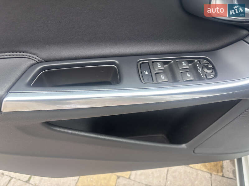 Универсал Volvo V60 2012 в Стрые