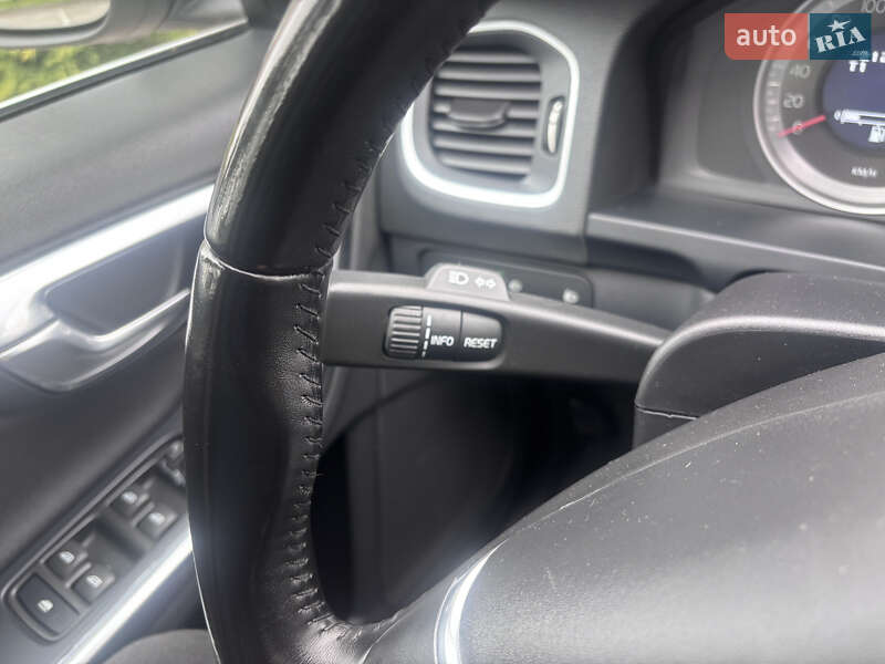Универсал Volvo V60 2012 в Стрые