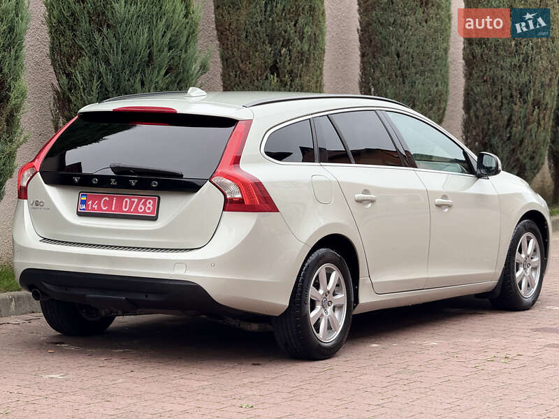 Универсал Volvo V60 2011 в Стрые