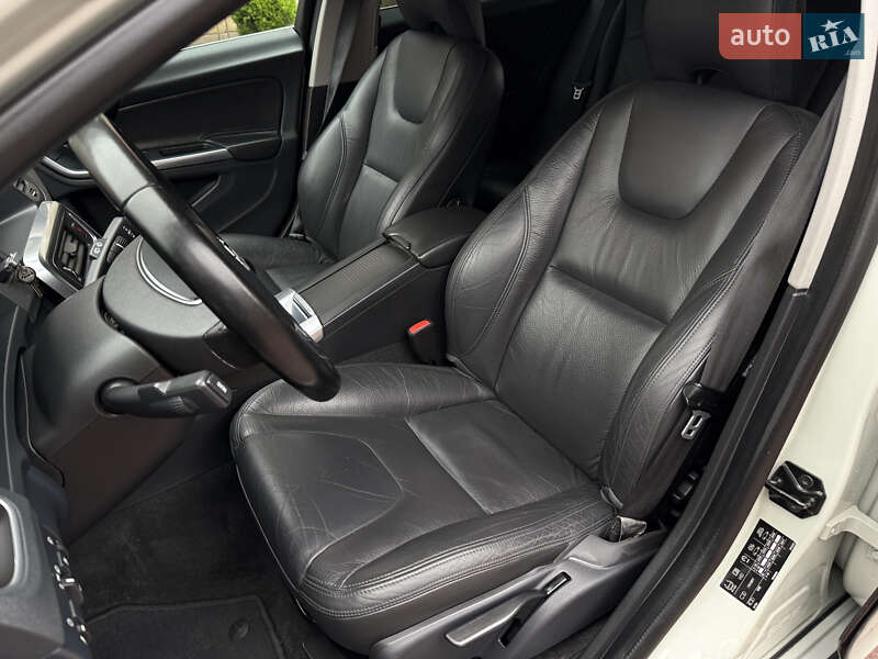 Универсал Volvo V60 2011 в Стрые