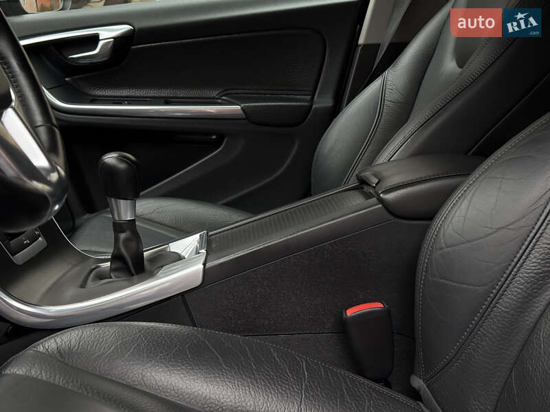 Универсал Volvo V60 2011 в Стрые