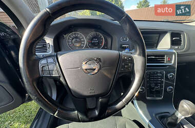 Универсал Volvo V60 2012 в 