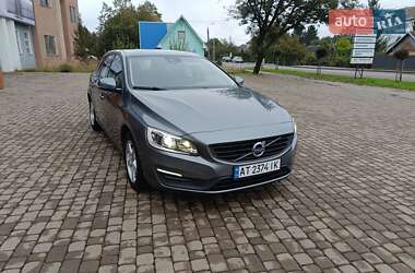 Универсал Volvo V60 2017 в 