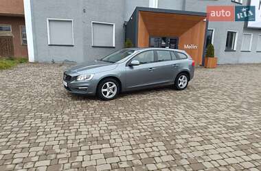 Универсал Volvo V60 2017 в 